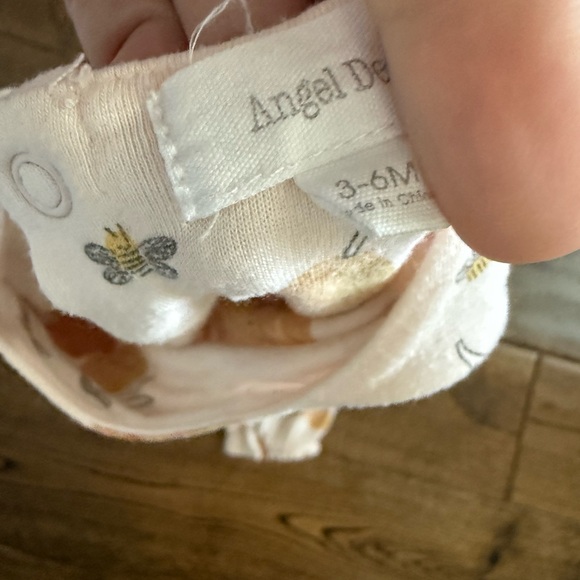 Angel Dear Pear Bamboo Romper 3-6 Month - Picture 3 of 3